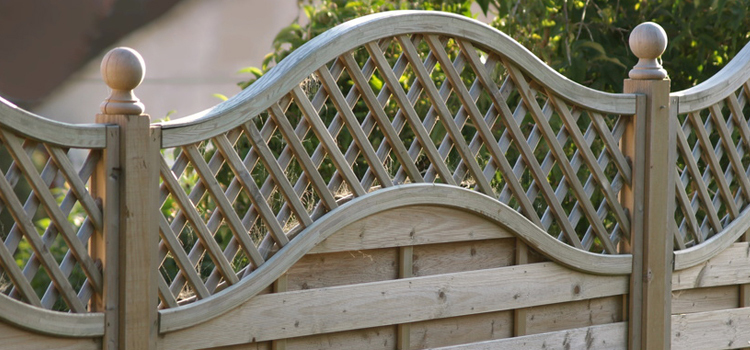 Fencing Repairs and Fence Panel Installation in Burnham on Sea, Weston Super Mare and Bridgwater